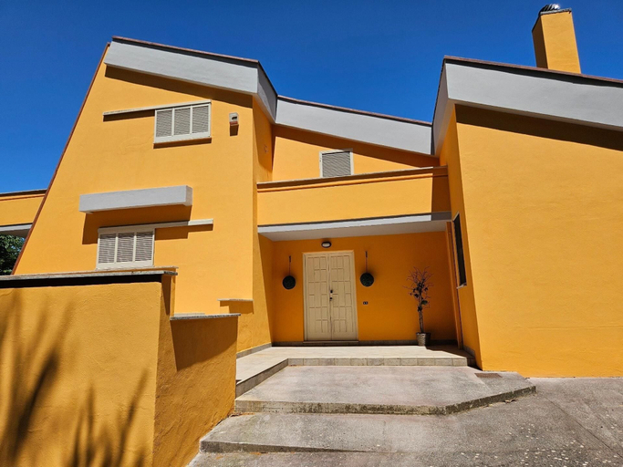 Exterior 3, Beautiful Villa With Pool in Arce Fr Italy, Frosinone