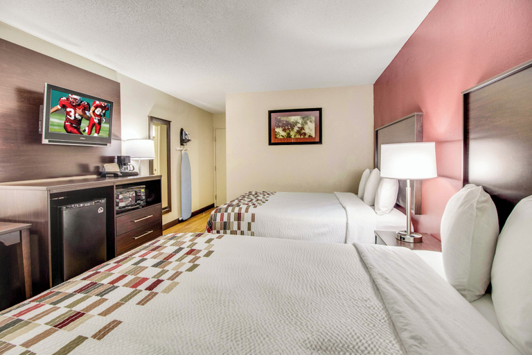 Bedroom 3, Red Roof Inn Franklin, KY, Simpson