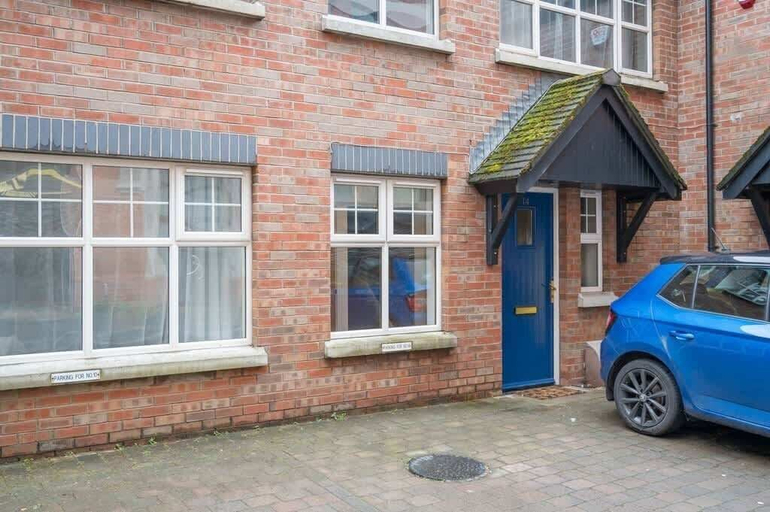 Exterior & Views, Central Belfast Apartments Somerset Mews, Belfast