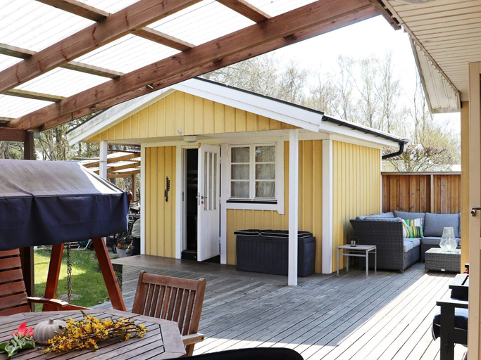 Others 5, 4 Star Holiday Home in Skummeslovsstrand, Laholm