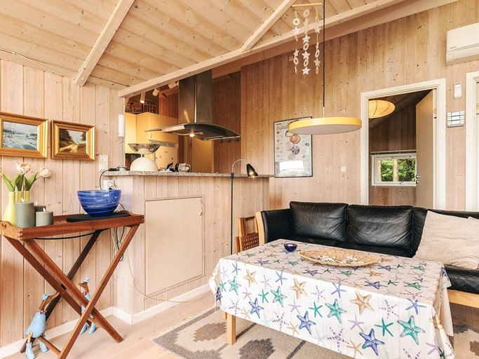Others 3, 5 Star Holiday Home in Hojslev, Skive