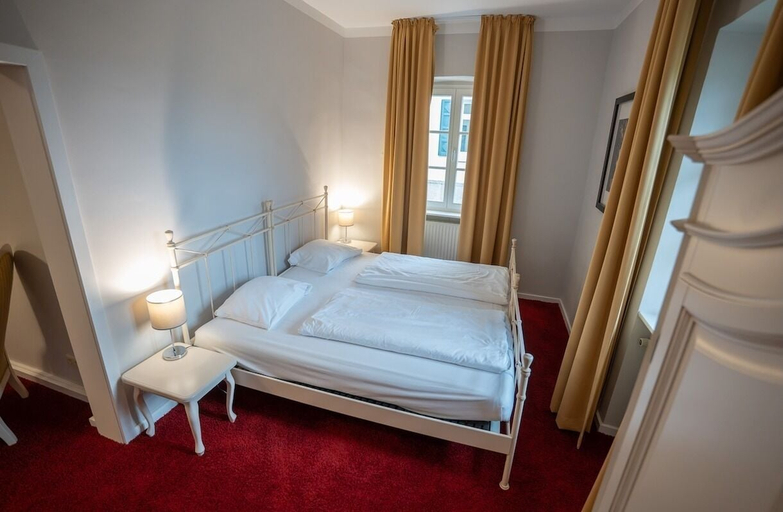 Bedroom 3, Hotel Annaberg, Bad Dürkheim