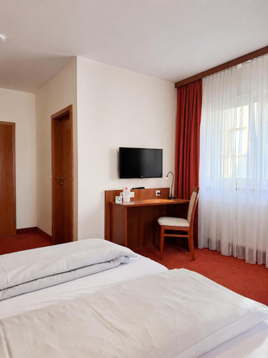 Bedroom 2, Das kleine Amtshotel, Main-Tauber-Kreis