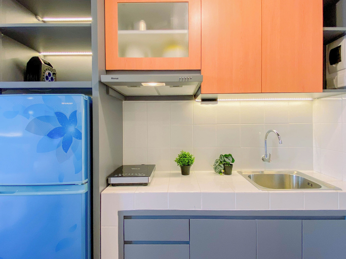 Private kitchen 5, Modern Living Studio At Apartment Tokyo Riverside Pik 2, Tangerang