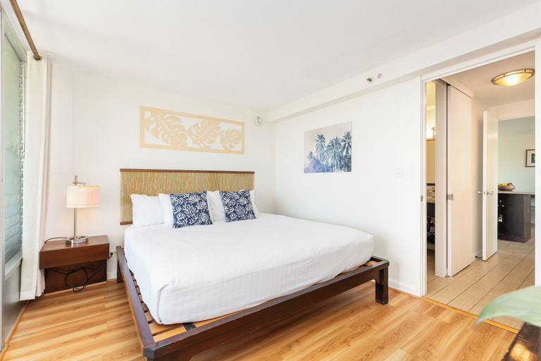 Exterior 4, Diamond Head & Golf Course Views at Island Colony W/amazing Amenities, Honolulu