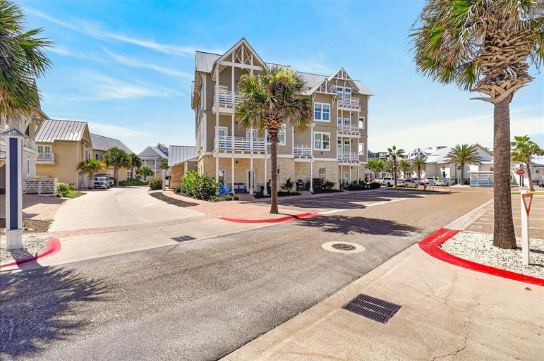 Exterior & Views 2, Endless Summer TC 2302, Nueces