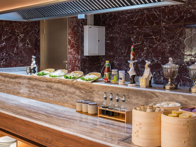 Food & Drinks 5, Mercure Xian Dazhai Road, Xi'an