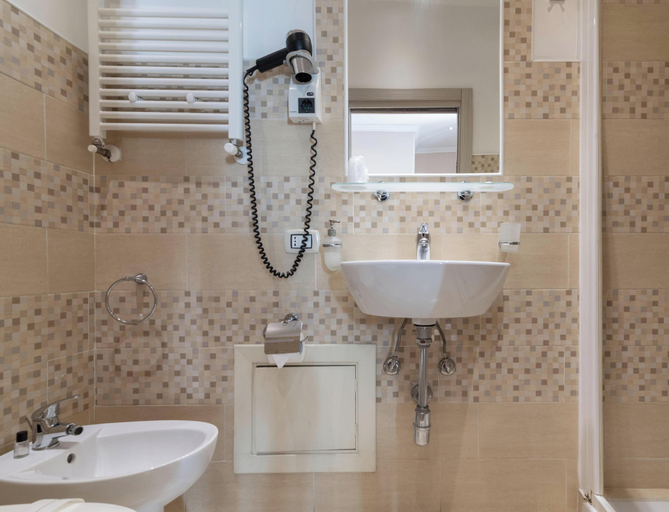 Bathroom 4, Hotiday Room Collection - Palermo Politeama, Palermo
