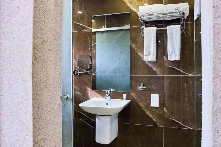 Bathroom 4, LA MAISON ROYALE - SOUTH C, Langata