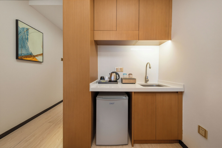 Room 5, Poltton International Service Apartment (Foshan Yingtian Plaza Wanhua Metro Station, Foshan