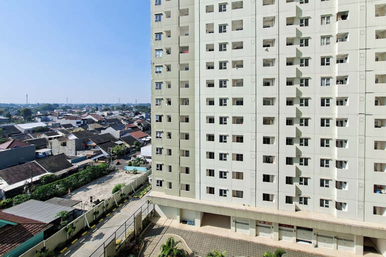 City view, Sky Blue Studio At Apartment Loftvilles City, South Tangerang
