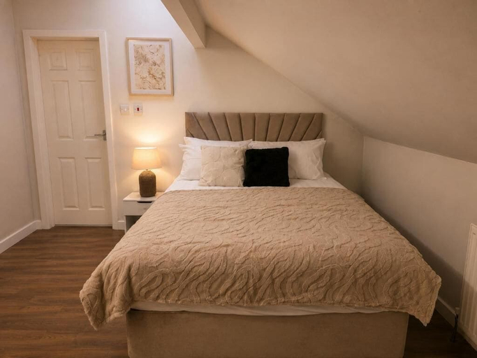 Room 4, Mauldeth Road Guest House, Manchester