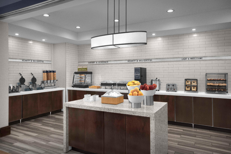 Food & Drinks 5, Hampton Inn Louisville East/Hurstbourne, Jefferson