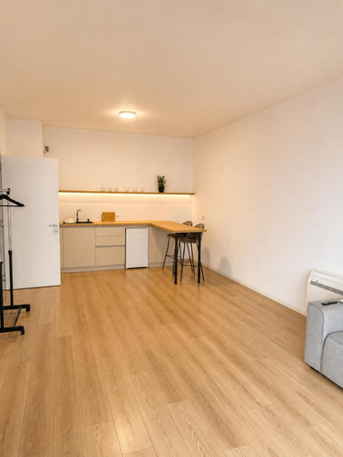 Others 5, San Marco Apartment, Tirana