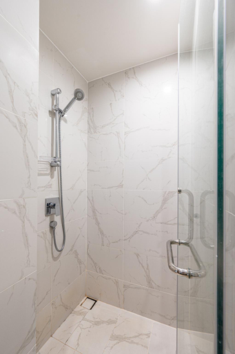 Bathroom 2, Ho Chi Minh City Apartments, District 1