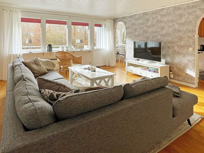 Others 4, 4 Star Holiday Home in Svanesund, Orust