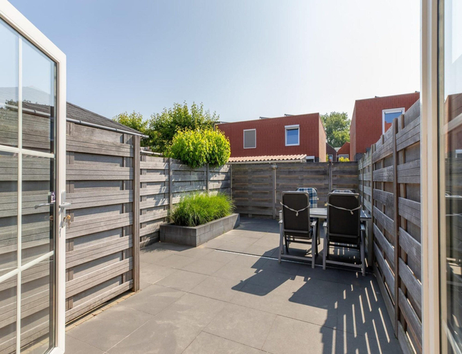 Others 5, Holiday Home in Domburg Near the Beach, Veere