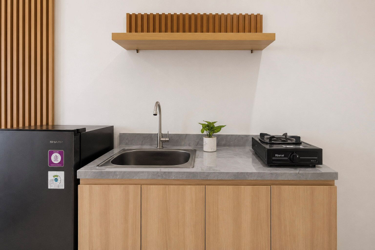 Private kitchen 4, Modern And Convenient Studio At Apartment Kyo Society, Surabaya