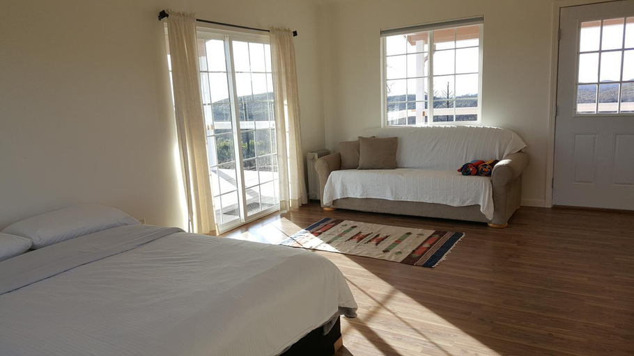 Bedroom 4, Mountain Retreat, Calaveras