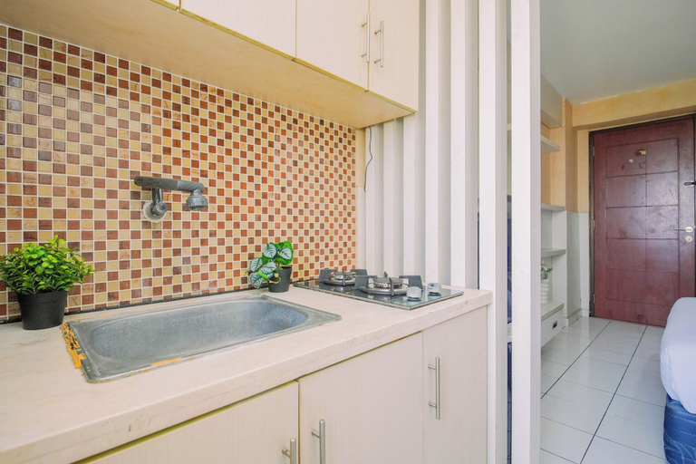 Private kitchen 3, Warm And Efficient Studio At Apartment Kebagusan City, Jakarta Selatan