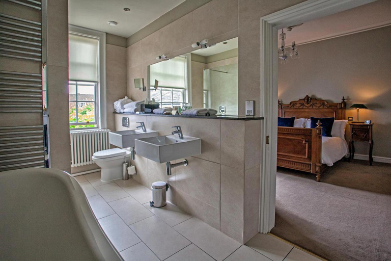 Bathroom 3, Grays Court Hotel, York