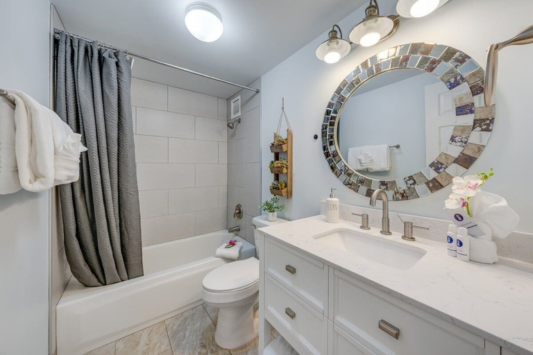 Interior 2, Remodeled Beachfront 2BD Getaway - Menehune Shores 403, Maui