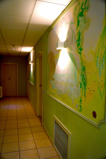 Others 3, Albergo Val Vomano, Teramo
