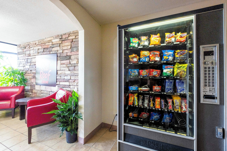 Food & Drinks 5, Red Roof Inn Kenly – I-95, Johnston