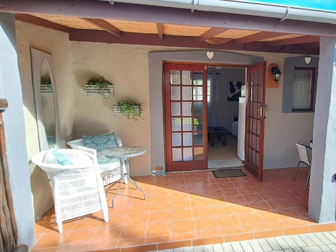 Terrace/patio 3, Grace Walk Guesthouse, Overberg