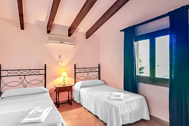 Bedroom 2, Villa Papa Bisquerra, Baleares