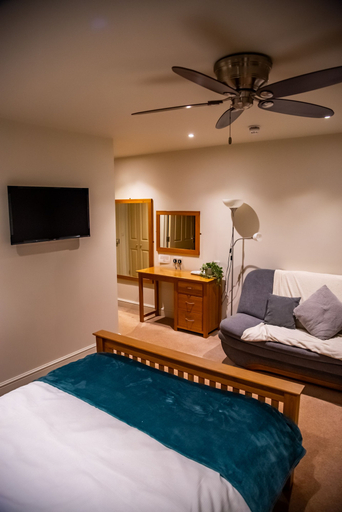 Bedroom 3, The Masons Arms, Somerset