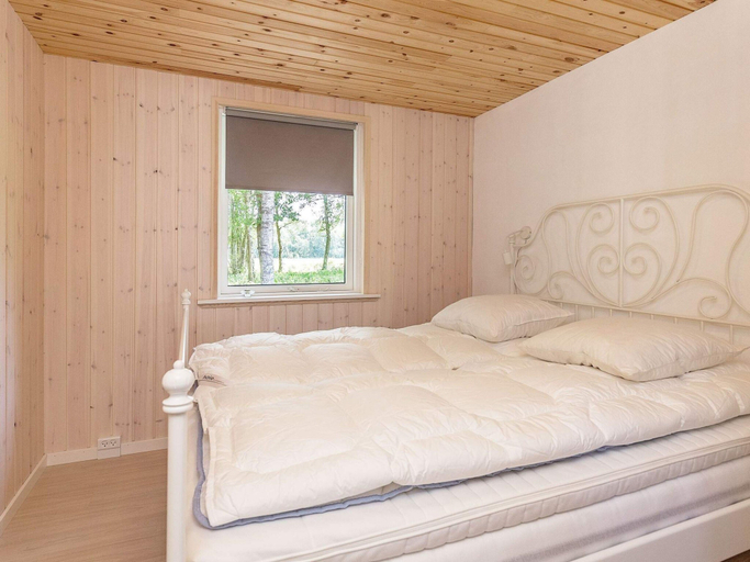 Others 5, 6 Person Holiday Home in Laeso, Læsø