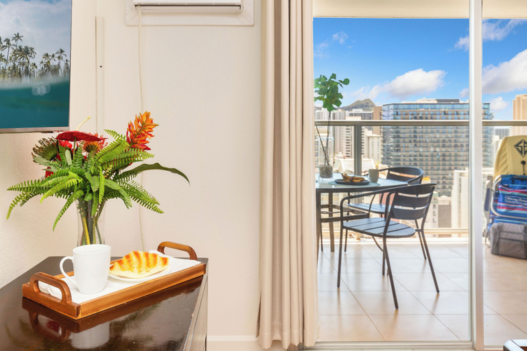 Exterior 3, Diamond Head & Golf Course Views at Island Colony W/amazing Amenities, Honolulu