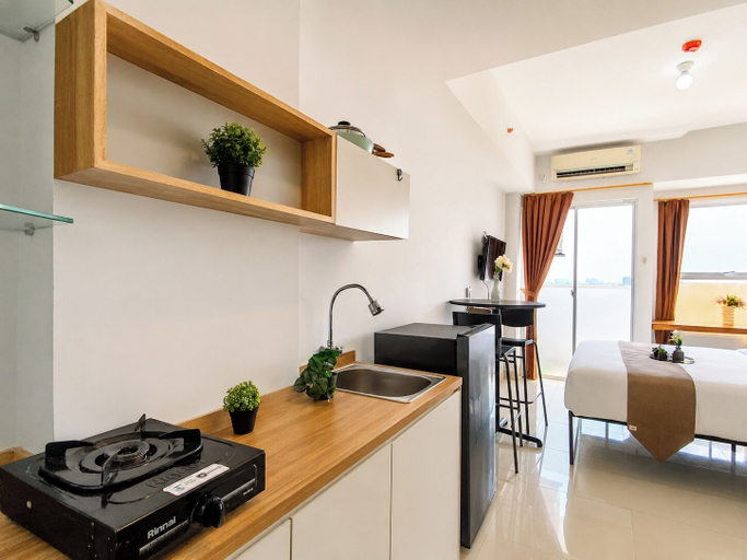 Private kitchen 3, Calming And Cozy Studio Room At Apartment Citra Living, Jakarta Barat