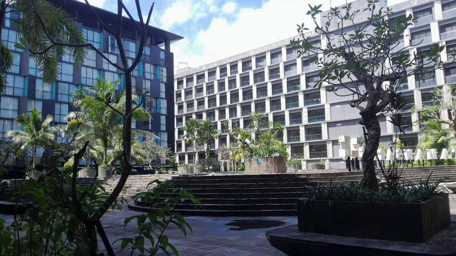 Exterior 3, Modern Breezy Studio At Apartment Tamansari Skylounge Balikpapan, Balikpapan