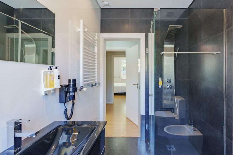 Bathroom 3, Feel Porto Downtown Essence, Porto