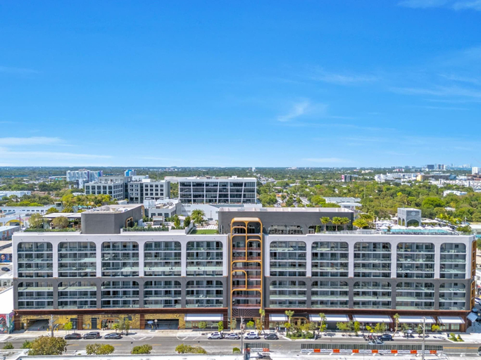 Exterior 2, Vibrant Wynwood Condo & Resort, Miami-Dade