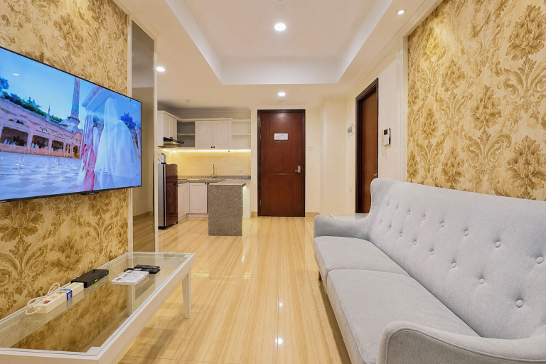 Living room, Chic And Classic 2Br At Apartment Grand Sungkono Lagoon, Surabaya