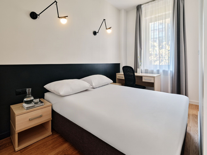 Bedroom 4, Media Park, Warsaw