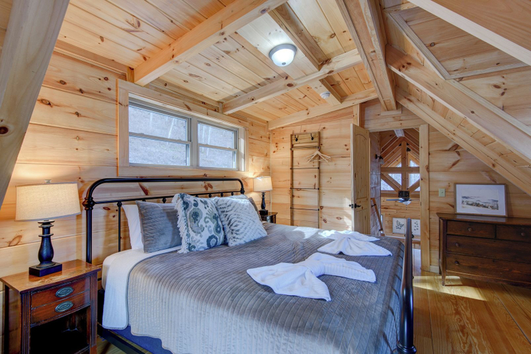 Interior 5, High Time Cabin, Watauga