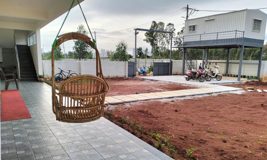 Property grounds 4, Savindu's Nest, Bangalore