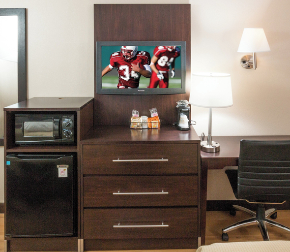 Others 5, Red Roof Inn PLUS+ Boston - Framingham, Middlesex