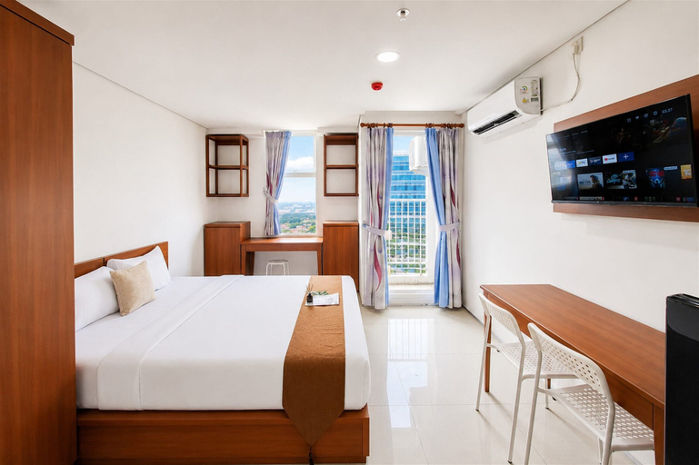 Room 2, Bright And Comfortable Studio Room At Apartment Tuscany Residence, South Tangerang