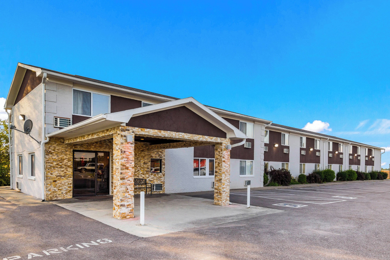Exterior & Views 2, Red Roof Inn Dry Ridge, Grant