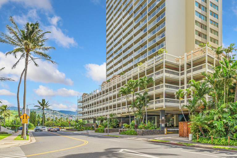 Exterior 5, Diamond Head & Golf Course Views at Island Colony W/amazing Amenities, Honolulu