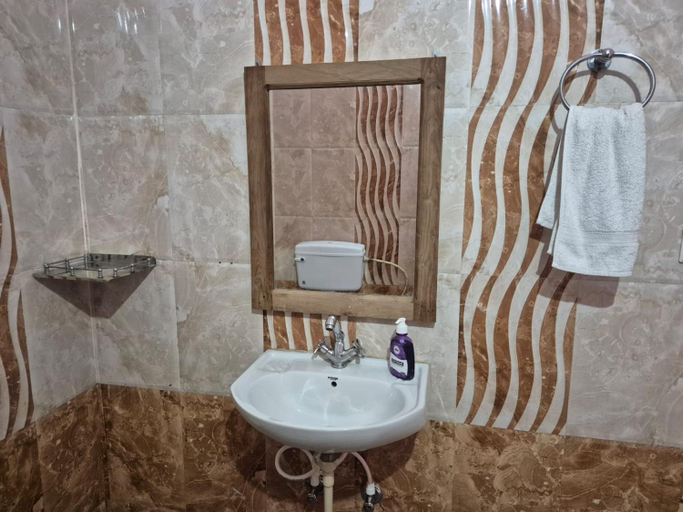 Bathroom 3, Hotel Hill Paradise at Nagthat,Chakrata, Dehradun