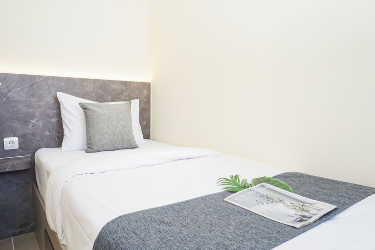 Interior 2, Trendy And Comfortable 2Br At Apartment Meikarta District 2, Cikarang