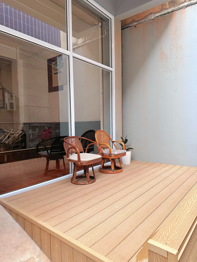 Terrace/patio 3, Green Hill Hostel, Vientiane