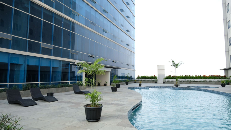 Pool 5, Relaxing Studio With Cityscape At Apartment The City Square Surabaya, Surabaya