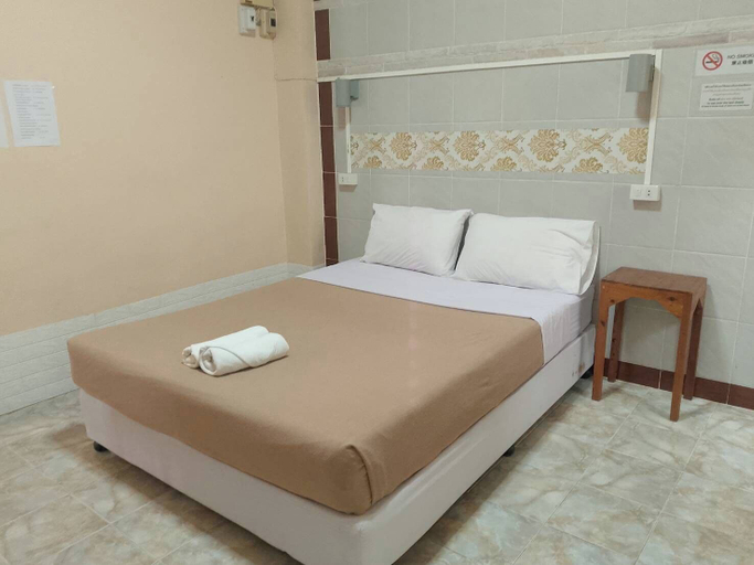 Room 2, JamsomHouse Hotel, Muang Chiang Rai